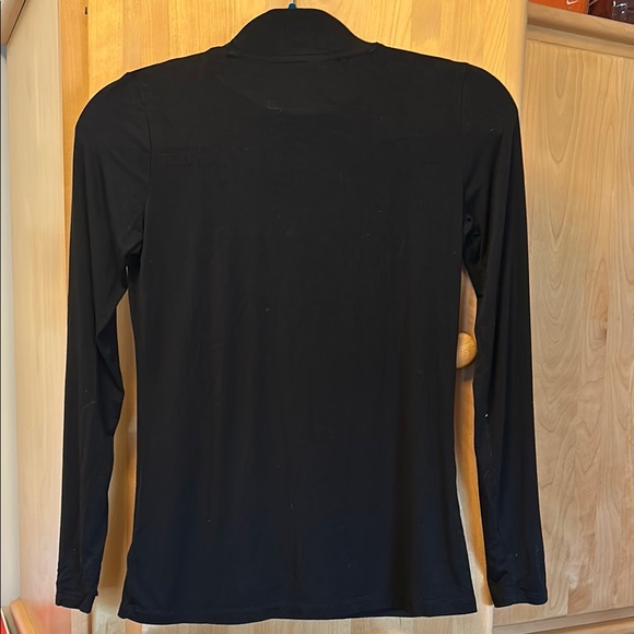 Tahari Black Lightweight Mock Neck Long Sleeve Top - Picture 2 of 4